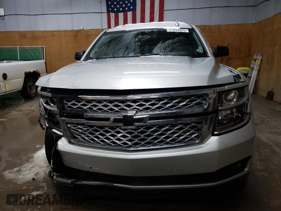 2019 Chevrolet Suburban Premier with VIN 1GNSKJKJ2KR242552, listed as a Copart auction lot 41894825 with 178,053 mi miles and Clean Title. Bid and sale history available at DreamBid. Image 5.