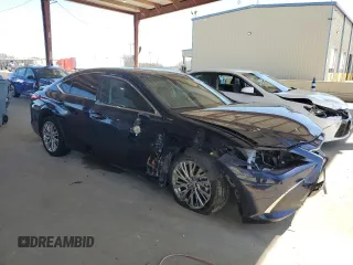 2021 Lexus ES with VIN 58ADZ1B1XMU101732, listed as a Copart auction lot 47737125 with 15,411 mi miles and Clean Title. Bid and sale history available at carsss.com. Image 4.
