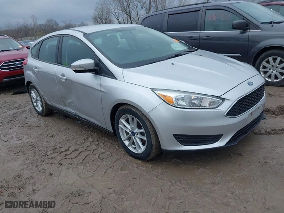 2017 Ford Focus SE with VIN 1FADP3K23HL218852, listed as a IAAI auction lot 41984719 with 35,158 mi miles. Bid and sale history available at carsss.com. Image 1.