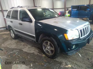 2006 Jeep Grand Cherokee with VIN 1J8HS48NX6C313500, listed as a IAAI auction lot 40866417 with 351,005 mi miles and . Bid and sale history available at DreamBid. Image 1.
