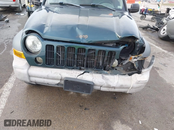 2005 Jeep Liberty Sport with VIN 1J4GL48K15W631101, listed as a IAAI auction lot 41217588 with 168,378 mi miles. Bid and sale history available at carsss.com. Image 6.