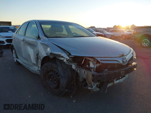 2013 Toyota Camry L with VIN 4T1BF1FK1DU272007, listed as a IAAI auction lot 40955929 with 157,042 mi miles. Bid and sale history available at carsss.com. Image 6.