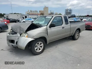 2004 Nissan Frontier XE z VIN 1N6DD26T24C471300, wystawiony jako Copart lot #55977555 z przebiegiem Nie podano mil oraz Szkoda całkowita • Salvage title. Historia ofert i sprzedaży dostępna na DreamBid. Obrazek 1.