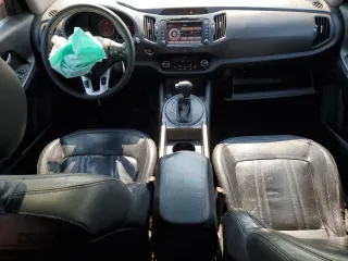 2011 Kia Sportage SX with VIN KNDPC3A63B7169255, listed as a Copart auction lot 60174855 with 121,236 mi miles and Salvage title. Bid and sale history available at DreamBid. Image 8.