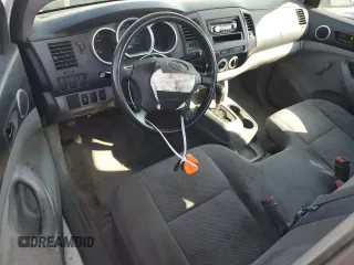 2009 Toyota Tacoma with VIN 5TENX22N39Z631781, listed as a Copart auction lot 43158635 with 264,401 mi miles and Salvage Title. Bid and sale history available at carsss.com. Image 8.