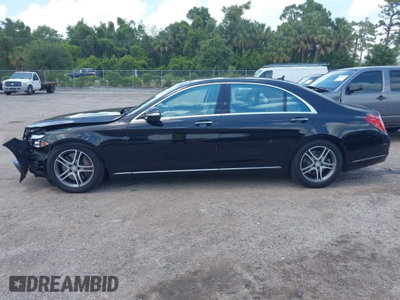 2016 Mercedes-Benz S 550 z VIN WDDUG8FB6GA235985, wystawiony jako IAAI lot #42389803 z przebiegiem 49 141 mil mil oraz . Historia ofert i sprzedaży dostępna na DreamBid. Obrazek 14.