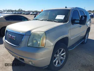 2007 GMC Yukon Denali z VIN 1GKFK63857J261948, wystawiony jako IAAI lot #41262362 z przebiegiem Nie podano mil oraz . Historia ofert i sprzedaży dostępna na DreamBid. Obrazek 2.