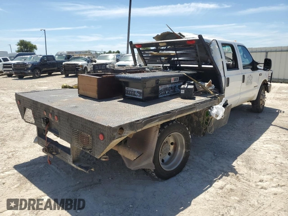 2000 Ford F-550 XL с VIN 1FDAW56F2YEA85137, выставлен на аукционе Copart как лот 67577314 с пробегом 268 079 миль миль и Списание • Salvage title. История ставок и продаж доступна на DreamBid. Изображение 3.