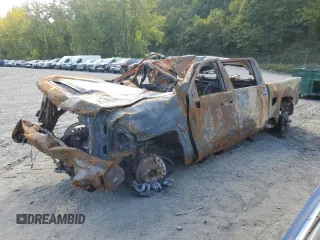 2022 Chevrolet Silverado 3500HD High Country with VIN 1GC4YVEY4NF233535, listed as a Copart auction lot 72358654 with 0 mi miles and Salvage Title. Bid and sale history available at carsss.com. Image 1.