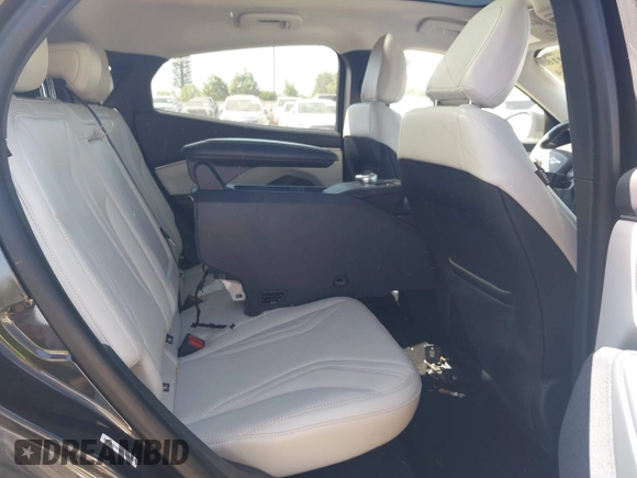 2022 Ford Mustang Mach-E Premium z VIN 3FMTK3SU4NMA23838, wystawiony jako IAAI lot #40509920 z przebiegiem Nie podano mil oraz . Historia ofert i sprzedaży dostępna na DreamBid. Obrazek 8.