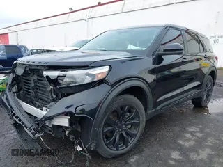 2021 Ford Explorer ST with VIN 1FM5K8GC2MGB50098, listed as a IAAI auction lot 41527293 with 38,810 mi miles. Bid and sale history available at carsss.com. Image 18.