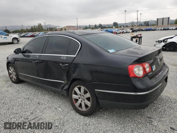2008 Volkswagen Passat Turbo z VIN WVWJK73C58P031048, wystawiony jako Copart lot #72563814 z przebiegiem 175 435 mil mil oraz Szkoda całkowita • Salvage title. Historia ofert i sprzedaży dostępna na DreamBid. Obrazek 2.