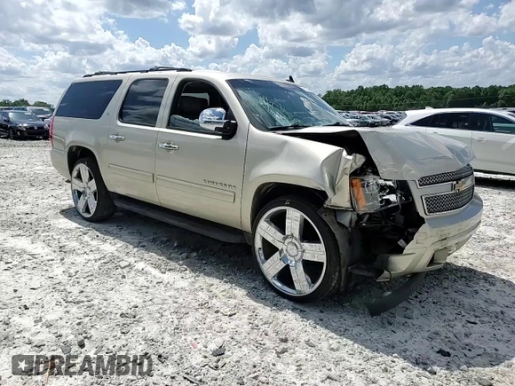 2013 Chevrolet Suburban LT z VIN 1GNSCJE06DR290395, wystawiony jako Copart lot #61279575 z przebiegiem 250 302 mil mil oraz Szkoda całkowita • Salvage title. Historia ofert i sprzedaży dostępna na DreamBid. Obrazek 14.