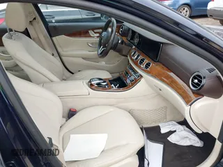 2019 Mercedes-Benz E-Class E 300 with VIN WDDZF4KB6KA531167, listed as a IAAI auction lot 41355270 with 54,611 mi miles. Bid and sale history available at carsss.com. Image 5.