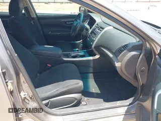 2015 Nissan Altima S z VIN 1N4AL3AP7FN406366, wystawiony jako IAAI lot #42503152 z przebiegiem 204 870 mil mil oraz . Historia ofert i sprzedaży dostępna na DreamBid. Obrazek 5.