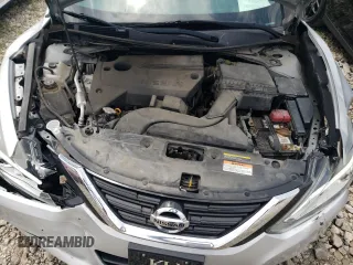 2017 Nissan Altima SV с VIN 1N4AL3AP6HC192758, выставлен на аукционе Copart как лот 58336625 с пробегом 86 188 миль миль и Списание • Salvage title. История ставок и продаж доступна на DreamBid. Изображение 11.