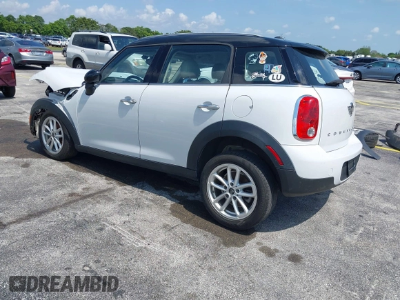 2015 MINI Countryman z VIN WMWZB3C53FWR43884, wystawiony jako IAAI lot #42336430 z przebiegiem 111 934 mil mil oraz . Historia ofert i sprzedaży dostępna na DreamBid. Obrazek 3.