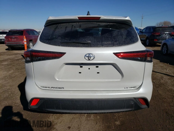 2022 Toyota Highlander LE z VIN 5TDBZRBH4NS246673, wystawiony jako Copart lot #40898463 z przebiegiem 2 366 mil mil oraz . Historia ofert i sprzedaży dostępna na DreamBid. Obrazek 6.