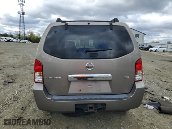 2006 Nissan Pathfinder SE z VIN 5N1AR18W96C664437, wystawiony jako Copart lot #53240165 z przebiegiem 168 019 mil mil oraz Szkoda całkowita • Salvage title. Historia ofert i sprzedaży dostępna na DreamBid. Obrazek 6.