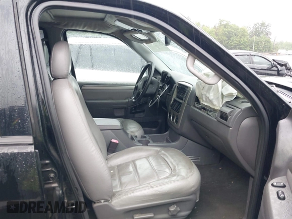 2005 Ford Explorer XLT with VIN 1FMDU73E65UA51729, listed as a IAAI auction lot 42242899 with 202,084 mi miles and . Bid and sale history available at DreamBid. Image 5.