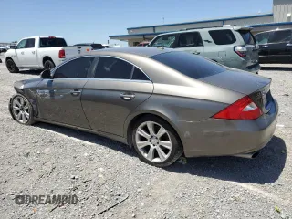 2008 Mercedes-Benz CLS-Class 5.5L with VIN WDDDJ72X18A122623, listed as a Copart auction lot 57078084 with 0 mi miles and Non Repairable. Bid and sale history available at carsss.com. Image 2.