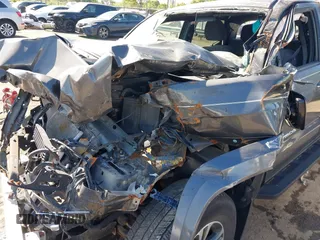 2017 Toyota Tacoma SR5 with VIN 3TMDZ5BN8HM030014, listed as a IAAI auction lot 42044102 with Not provided miles and . Bid and sale history available at DreamBid. Image 6.