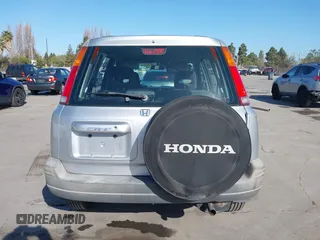2001 Honda CR-V LX z VIN JHLRD28481S017409, wystawiony jako IAAI lot #41943942 z przebiegiem 134 999 mil mil oraz . Historia ofert i sprzedaży dostępna na DreamBid. Obrazek 16.