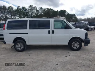2017 Chevrolet Express Cargo Van with VIN 1GCWGAFF1H1130804, listed as a IAAI auction lot 41867205 with 191,355 mi miles. Bid and sale history available at carsss.com. Image 14.