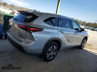 2023 Toyota Highlander Hybrid XLE with VIN 5TDKBRCH0PS131378, listed as a Copart auction lot 46817715 with 18,486 mi miles and Salvage Title. Bid and sale history available at carsss.com. Image 3.