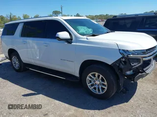 2022 Chevrolet Suburban LT with VIN 1GNSKCKDXNR247122, listed as a IAAI auction lot 41837555 with 77,954 mi miles. Bid and sale history available at carsss.com. Image 1.