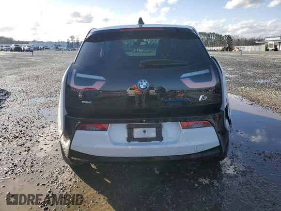 2016 BMW i3 z VIN WBY1Z4C50GV508327, wystawiony jako Copart lot #47860665 z przebiegiem 82 611 mil mil oraz Szkoda całkowita • Salvage title. Historia ofert i sprzedaży dostępna na DreamBid. Obrazek 6.