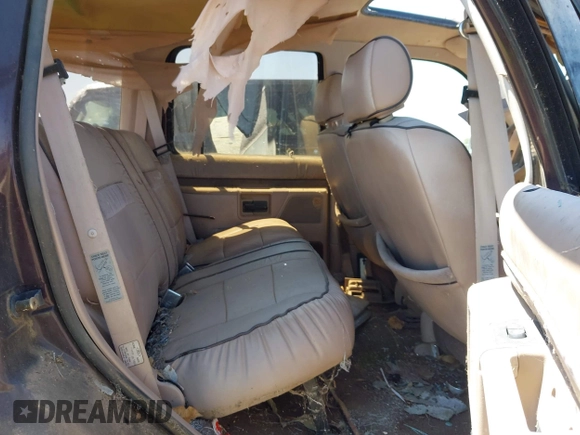 1993 Ford Explorer Eddie Bauer with VIN 1FMDU34X6PUD95959, listed as a IAAI auction lot 42336264 with 330,459 mi miles and . Bid and sale history available at DreamBid. Image 8.