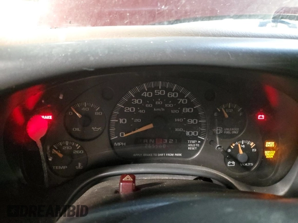 2002 Chevrolet Express z VIN 1GBFG15R921215686, wystawiony jako Copart lot #75614424 z przebiegiem Nie podano mil oraz Szkody całkowita. Historia ofert i sprzedaży dostępna na DreamBid. Obrazek 9.