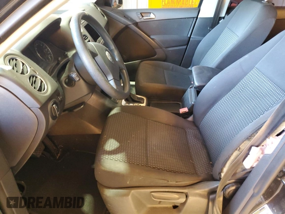 2010 Volkswagen Tiguan with VIN WVGAV9AX4AW515177, listed as a Copart auction lot 89202075 with 175,788 mi miles and Salvage Title. Bid and sale history available at DreamBid. Image 7.