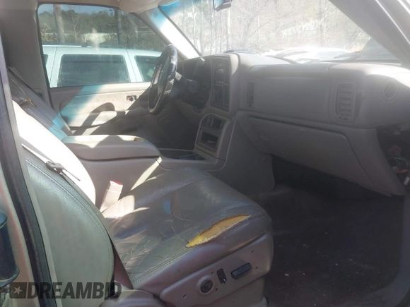 2003 Chevrolet Silverado 1500 LS with VIN 1GCEC19T53Z223263, listed as a IAAI auction lot 41614734 with 221,220 mi miles and . Bid and sale history available at DreamBid. Image 5.
