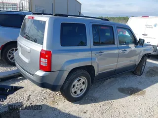 2017 Jeep Patriot Sport with VIN 1C4NJRBB7HD145143, listed as a IAAI auction lot 41541812 with 79,924 mi miles and . Bid and sale history available at DreamBid. Image 4.