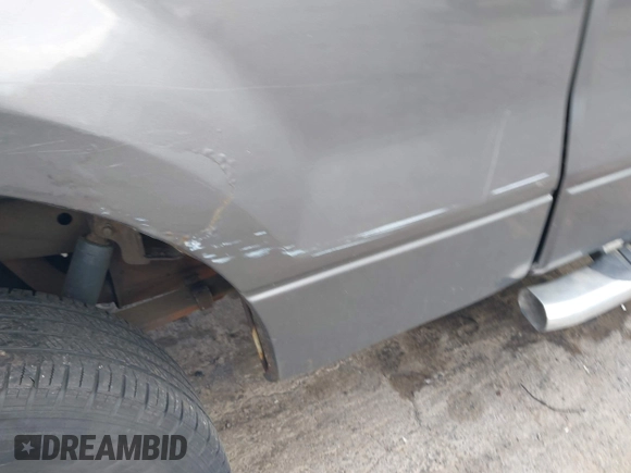 2008 Ford F-150 XLT с VIN 1FTPX14518FB92902, выставлен на аукционе IAAI как лот 42163656 с пробегом 155 797 миль миль и . История ставок и продаж доступна на DreamBid. Изображение 13.