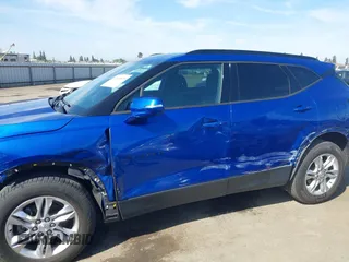 2019 Chevrolet Blazer z VIN 3GNKBBRA4KS579152, wystawiony jako IAAI lot #42033979 z przebiegiem 75 158 mil mil oraz . Historia ofert i sprzedaży dostępna na DreamBid. Obrazek 6.