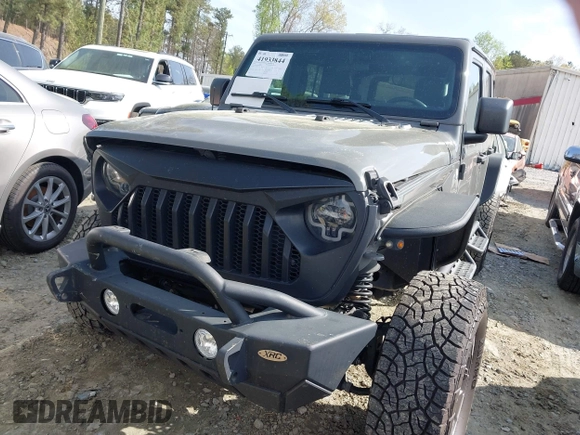 2019 Jeep Wrangler Unlimited Sport Altitude with VIN 1C4HJXDG3KW639148, listed as a IAAI auction lot 41933844 with 57,184 mi miles and . Bid and sale history available at DreamBid. Image 12.