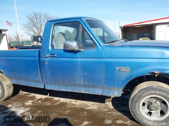 1993 Ford F-150 with VIN 2FTDF15YXPCB40600, listed as a IAAI auction lot 41405749 with 1 mi miles. Bid and sale history available at carsss.com. Image 12.