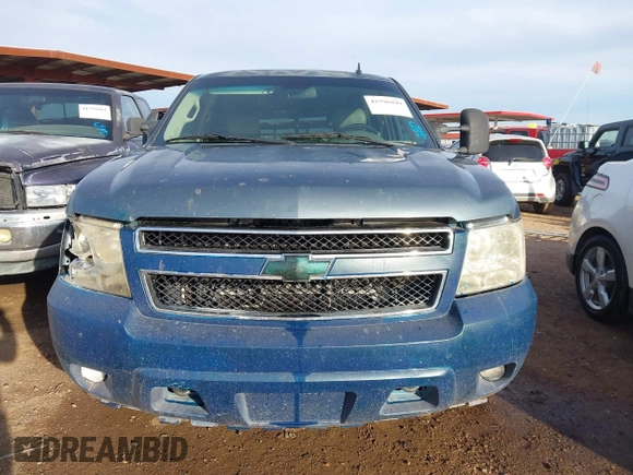 2010 Chevrolet Tahoe LT z VIN 1GNUKBE07AR213502, wystawiony jako IAAI lot #41796949 z przebiegiem 267 196 mil mil oraz . Historia ofert i sprzedaży dostępna na DreamBid. Obrazek 12.