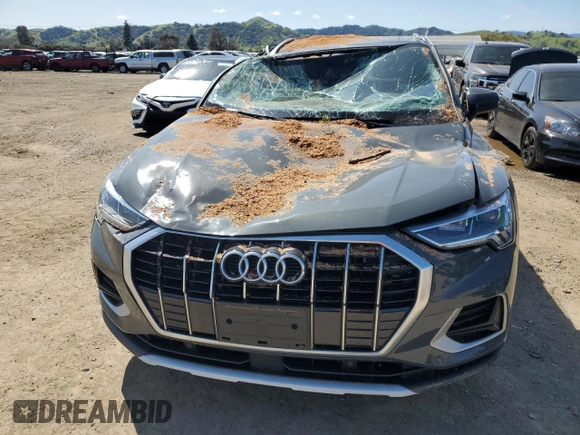 2022 Audi Q3 Premium Plus z VIN WA1BUCF33N1033389, wystawiony jako Copart lot #49833005 z przebiegiem 36 522 mil mil oraz Szkoda całkowita • Salvage title. Historia ofert i sprzedaży dostępna na DreamBid. Obrazek 5.