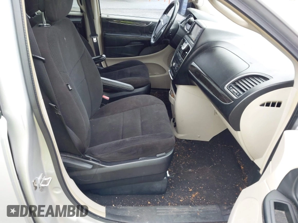 2012 Chrysler Town & Country Touring with VIN 2C4RC1BG3CR134199, listed as a IAAI auction lot 41947165 with 135,316 mi miles and . Bid and sale history available at DreamBid. Image 5.
