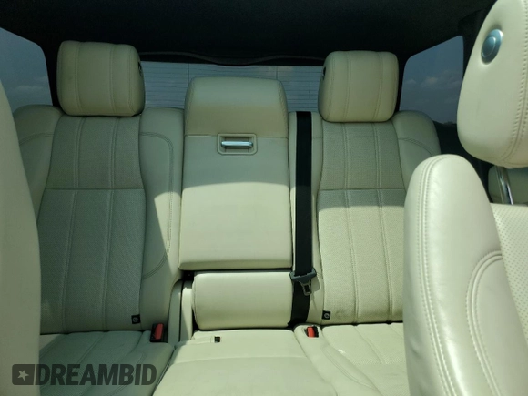 2016 Land Rover Range Rover HSE with VIN SALGS2VF7GA273001, listed as a Copart auction lot 59307705 with 120,691 mi miles and Clean title. Bid and sale history available at DreamBid. Image 10.