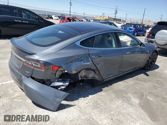 2013 Tesla Model S Performance с VIN 5YJSA1CP1DFP26946, выставлен на аукционе Copart как лот 50133094 с пробегом 80 045 миль миль и Списание • Salvage title. История ставок и продаж доступна на DreamBid. Изображение 3.