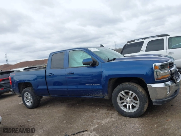 2018 Chevrolet Silverado 1500 LT with VIN 1GCVKRECXJZ101146, listed as a IAAI auction lot 41946456 with 128,291 mi miles. Bid and sale history available at carsss.com. Image 13.