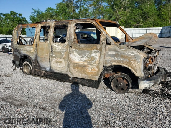 1996 Chevrolet Chevy Van z VIN 1GBFG15R0T1011277, wystawiony jako Copart lot #51970455 z przebiegiem Nie podano mil oraz Nie do naprawy • Non repairable. Historia ofert i sprzedaży dostępna na DreamBid. Obrazek 4.