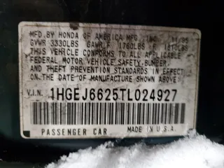 1996 Honda Civic DX with VIN 1HGEJ6625TL024927, listed as a Copart auction lot 44312075 with 132,594 mi miles and Salvage Title. Bid and sale history available at carsss.com. Image 14.