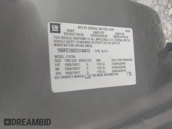 2007 GMC Yukon SLT with VIN 1GKFC13037J144413, listed as a IAAI auction lot 42185952 with Not provided miles and . Bid and sale history available at DreamBid. Image 9.