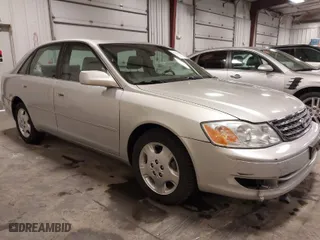 2004 Toyota Avalon XL with VIN 4T1BF28B04U349047, listed as a IAAI auction lot 41849421 with 138,731 mi miles. Bid and sale history available at carsss.com. Image 1.